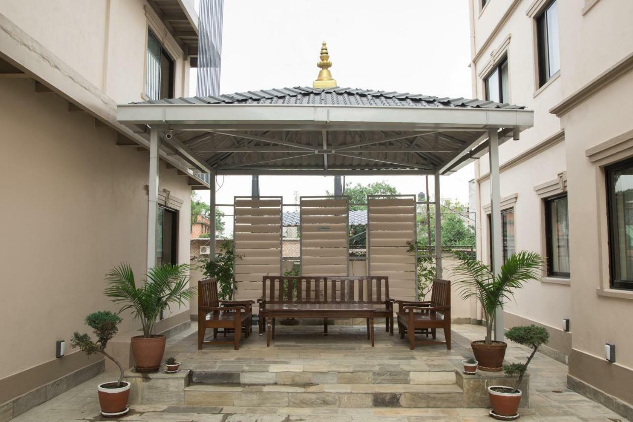Sarovar Residency Serviced Apartment Hotel Jawlakhel Esterno foto